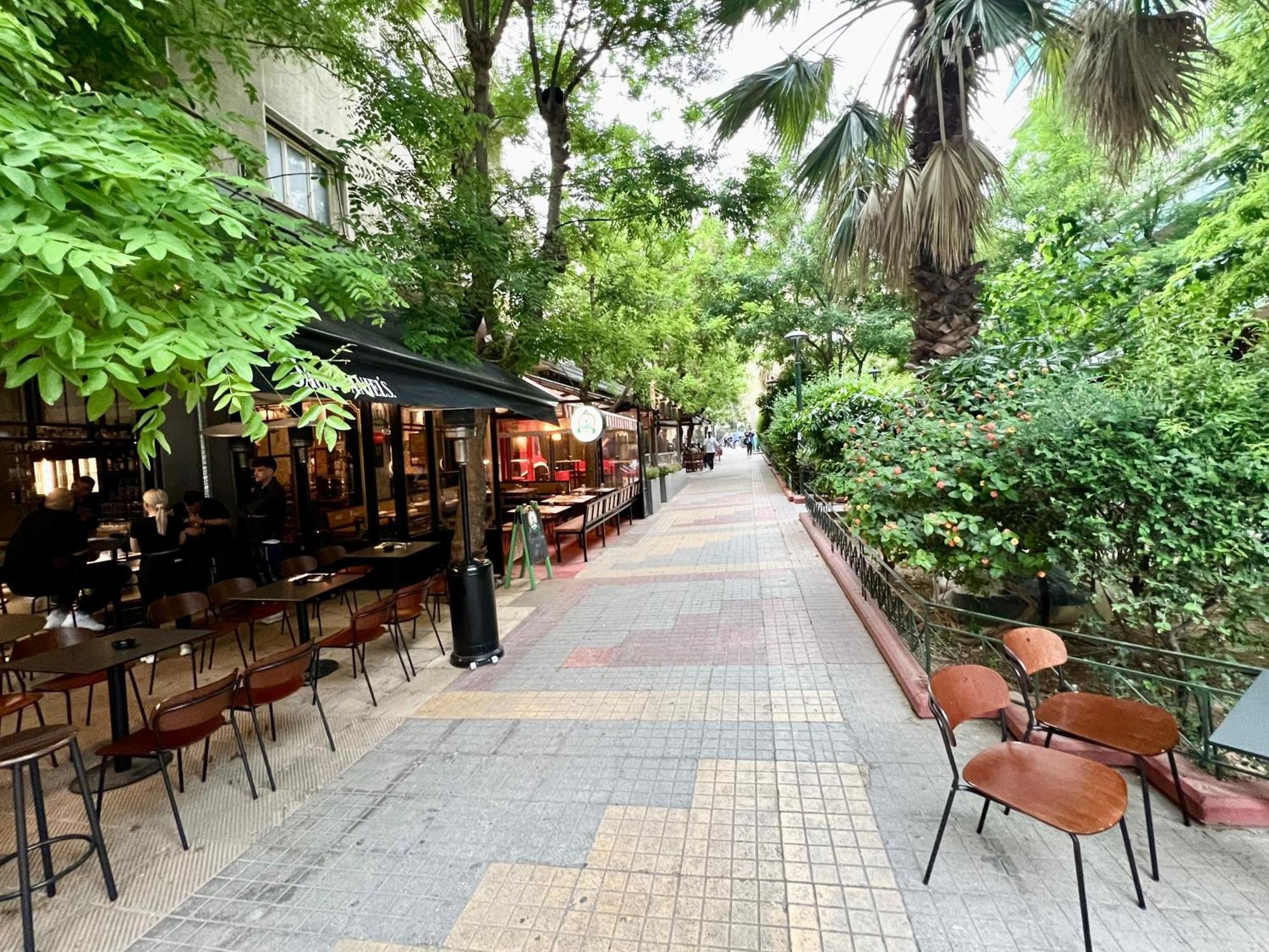 3 Bedroom Apartment Athens - Koukaki Atenas Exterior foto